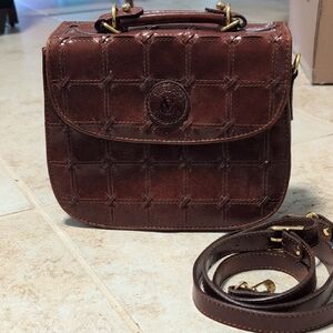 Elegant Brown 100% Leather Crossbody Bag